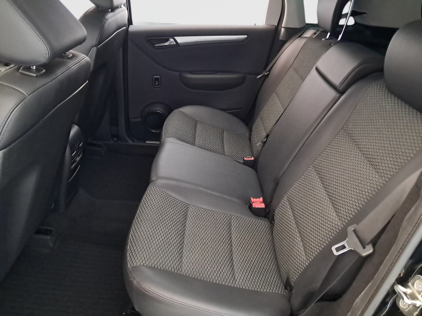 Mercedes-Benz B, 2010