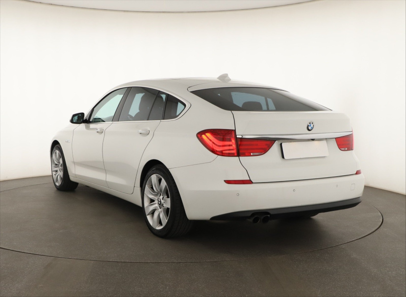 BMW 5GT, 2012