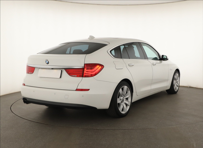 BMW 5GT, 2012