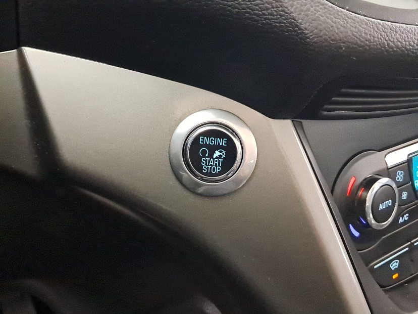 Ford Kuga, 2015