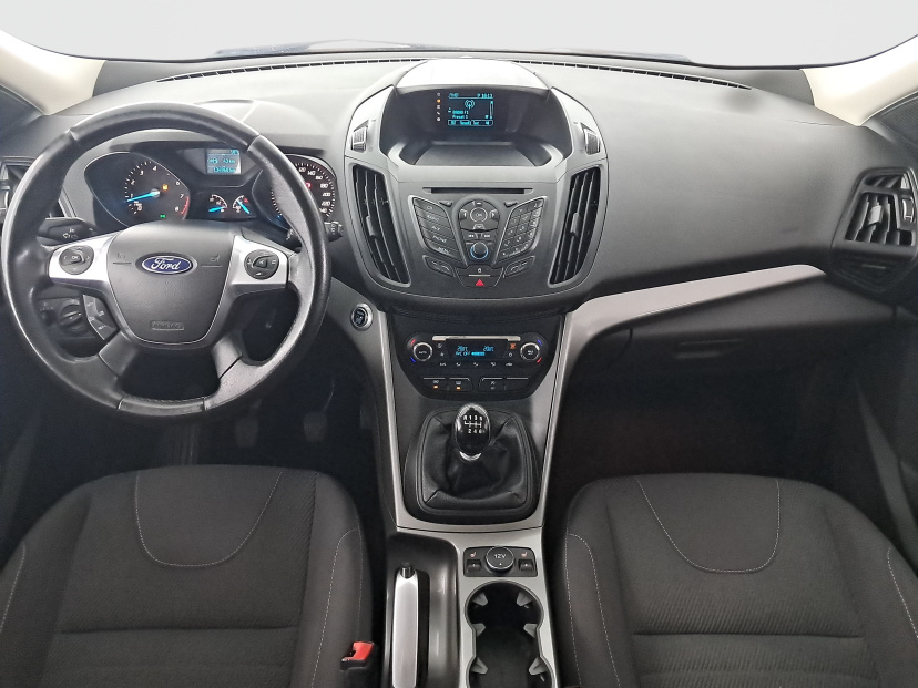 Ford Kuga, 2015