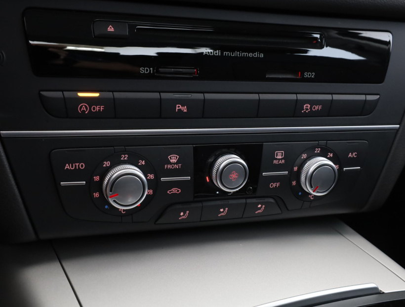 Audi A6, 2015