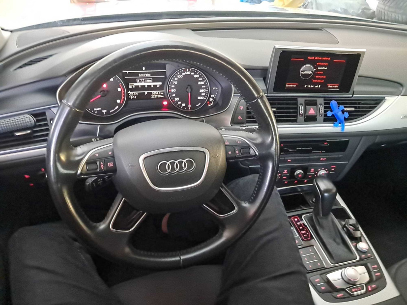 Audi A6, 2015