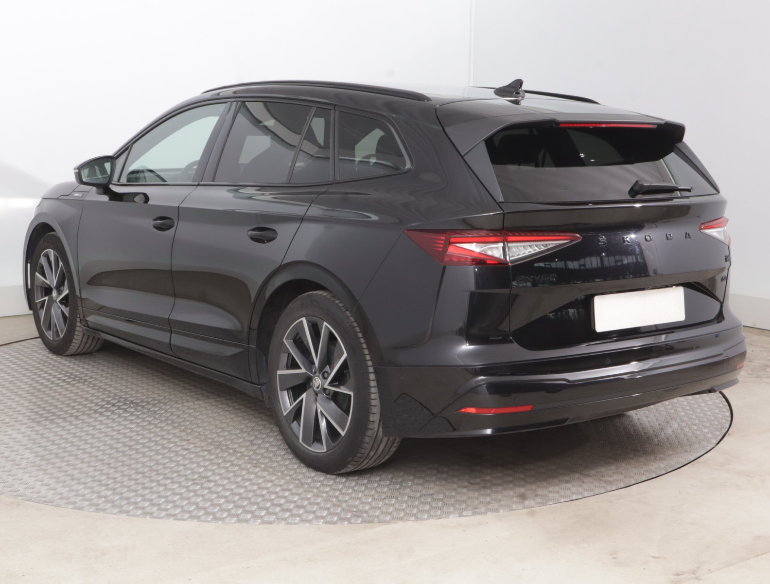 Škoda Enyaq iV 60 (62 kWh), 2022 5