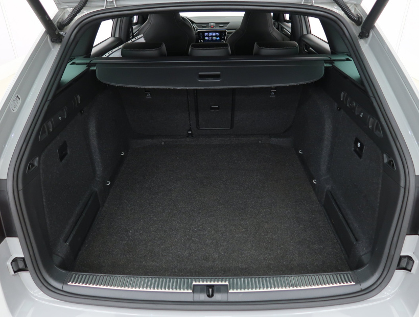 Škoda Superb, 2023