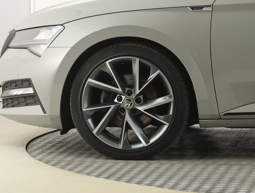 Škoda Superb, 2023