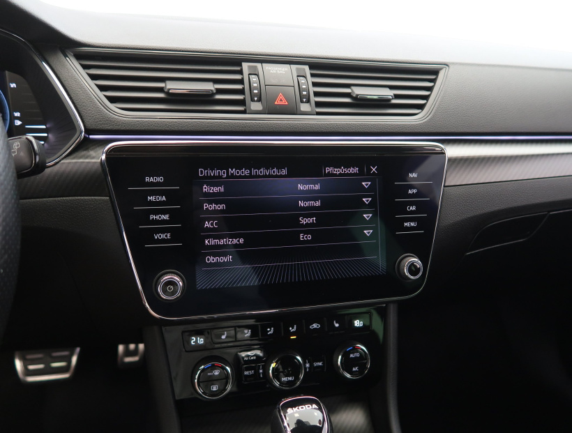 Škoda Superb, 2023