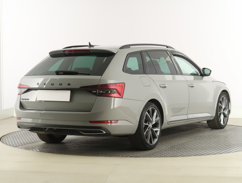 Škoda Superb, 2023