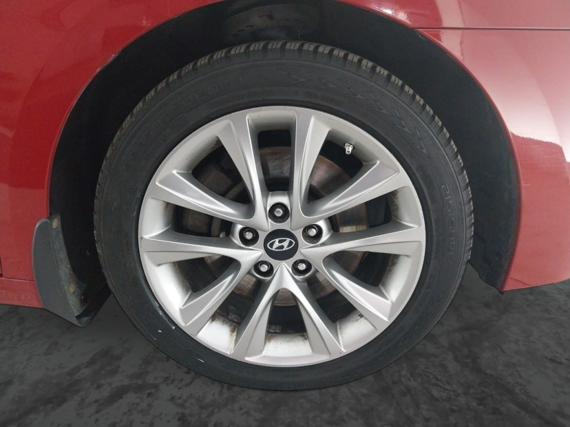 Hyundai i40, 2015