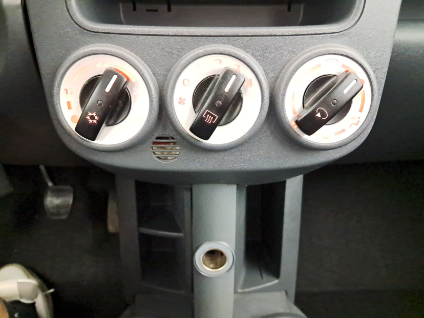 Mitsubishi Colt, 2009