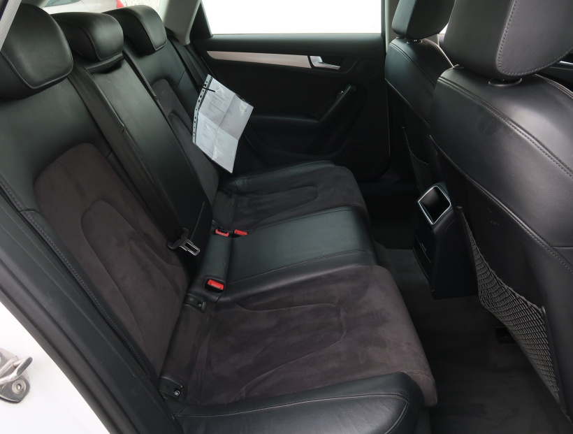 Audi A4 Allroad, 2015