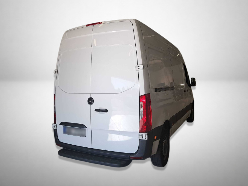 Mercedes-Benz eSprinter, 2022
