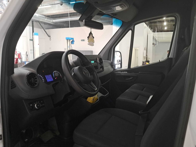 Mercedes-Benz eSprinter, 2022