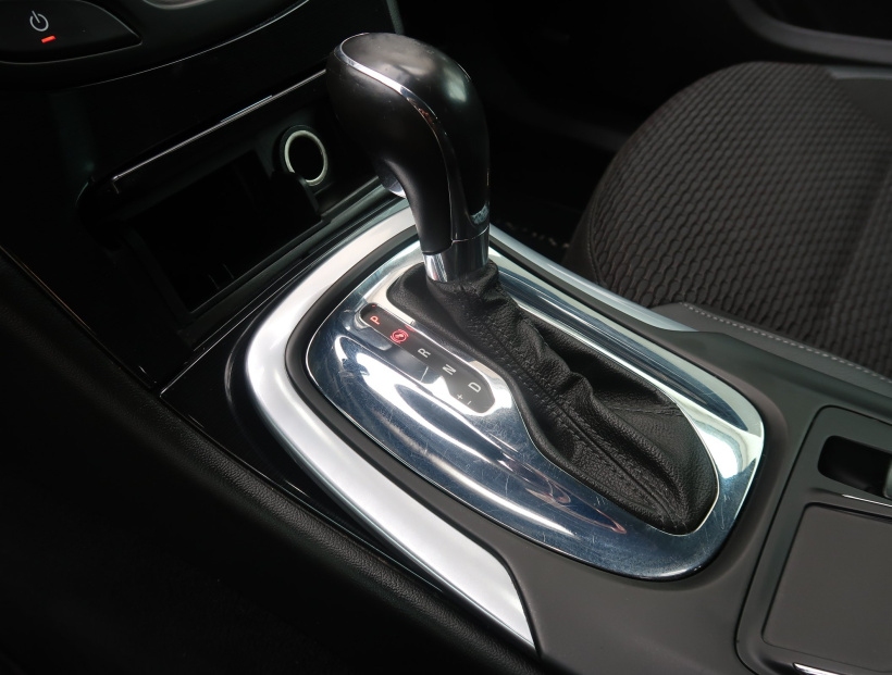 Opel Insignia, 2015