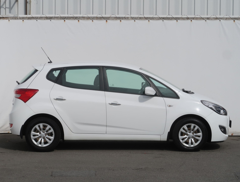 Hyundai ix20, 2016