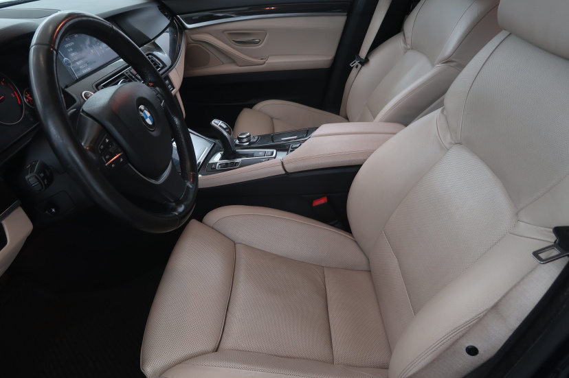BMW 5, 2010