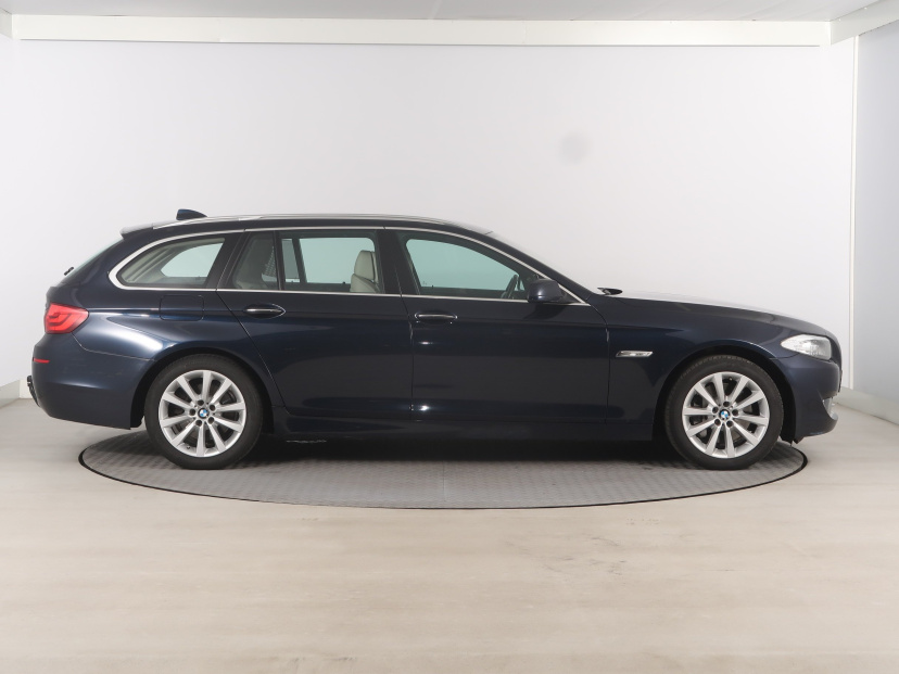 BMW 5, 2010