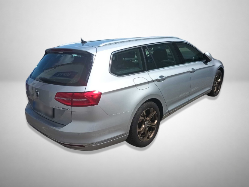 Volkswagen Passat, 2015
