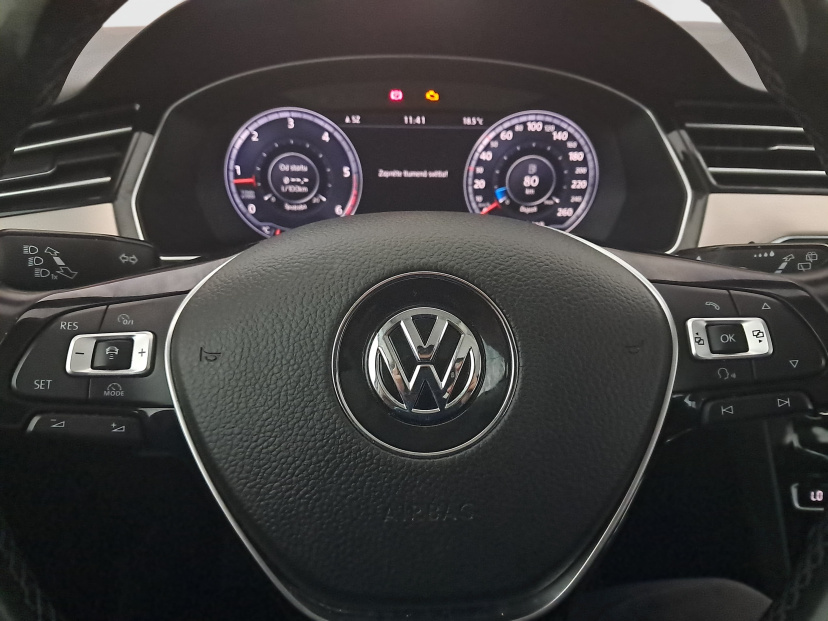 Volkswagen Passat, 2015