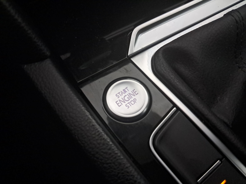 Volkswagen Passat, 2015