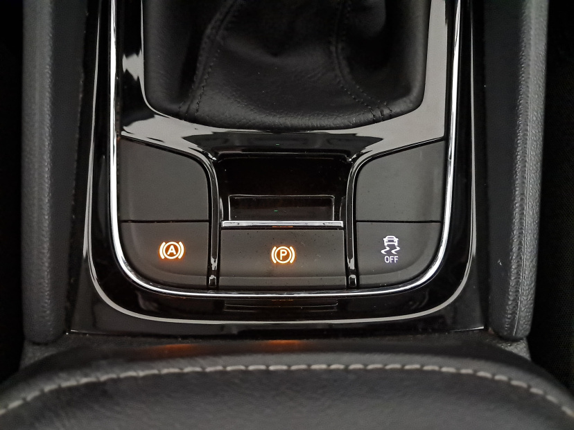 Škoda Karoq, 2021