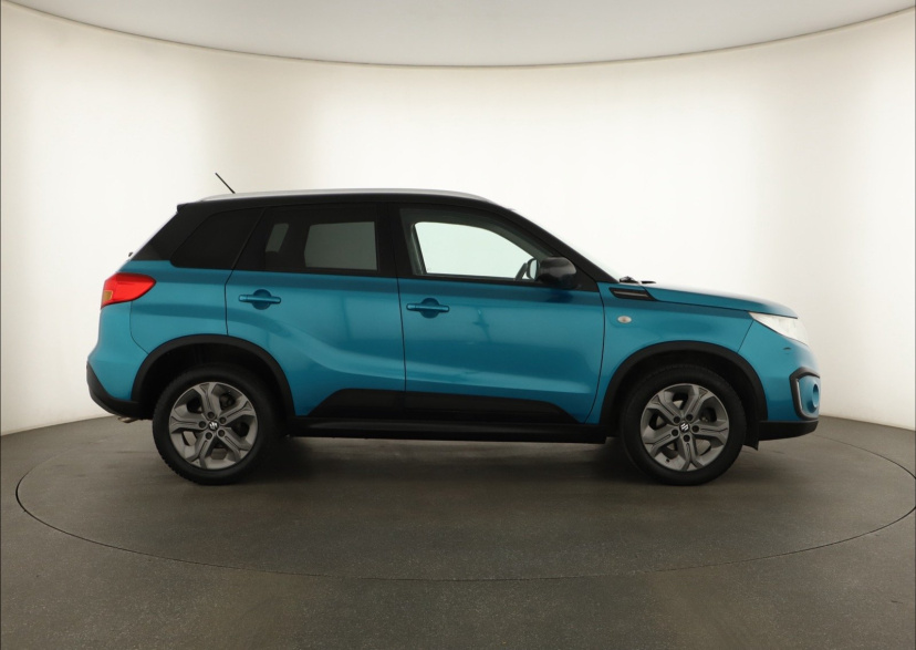Suzuki Vitara, 2016