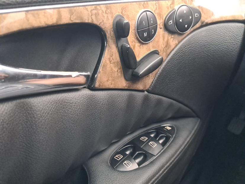 Mercedes-Benz E, 2006