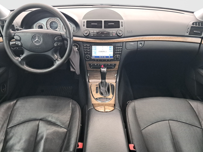 Mercedes-Benz E, 2006