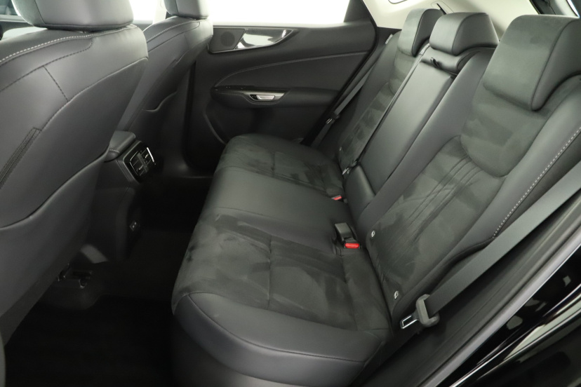 Lexus NX, 2023