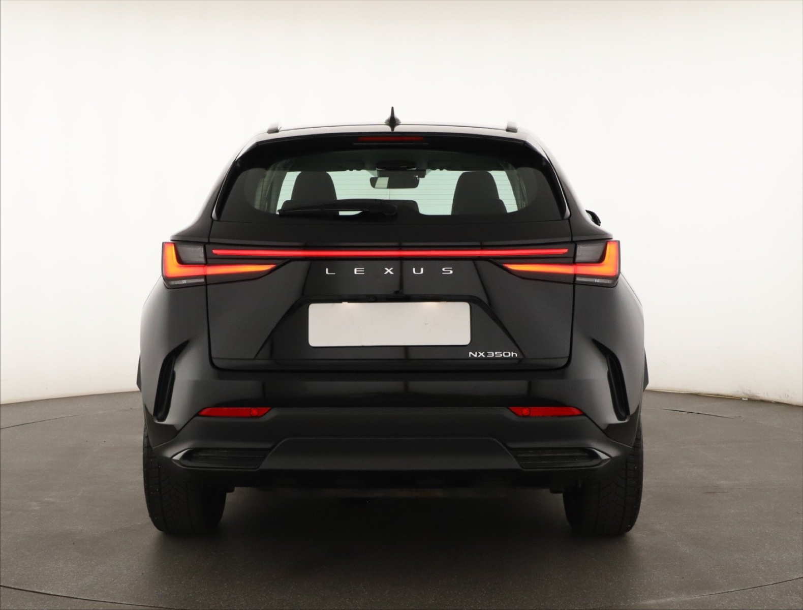 Lexus NX - 2023
