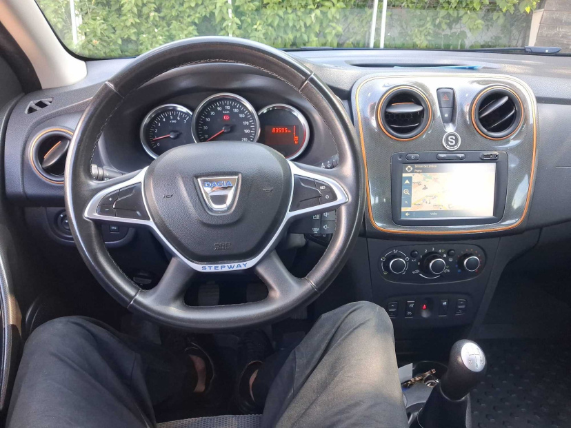 Dacia Logan, 2017