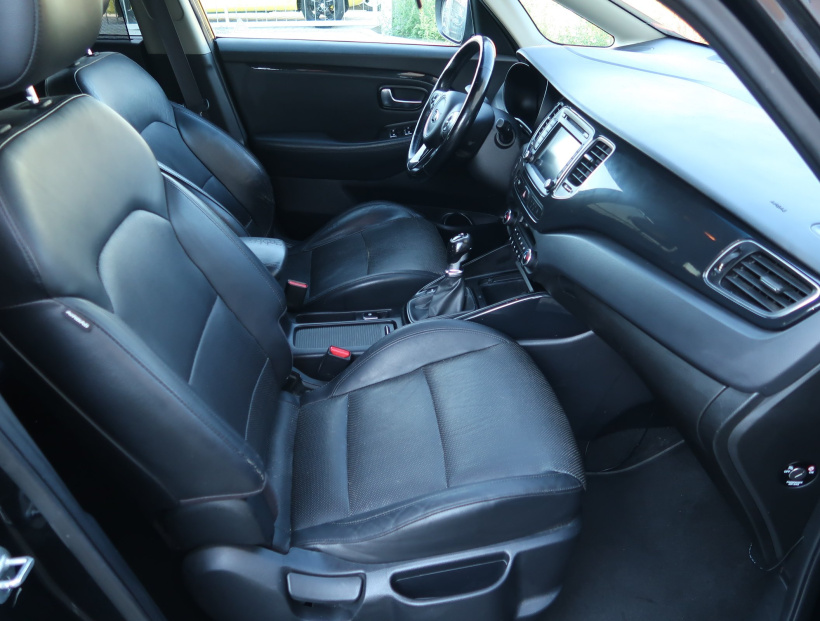 Kia Carens, 2015