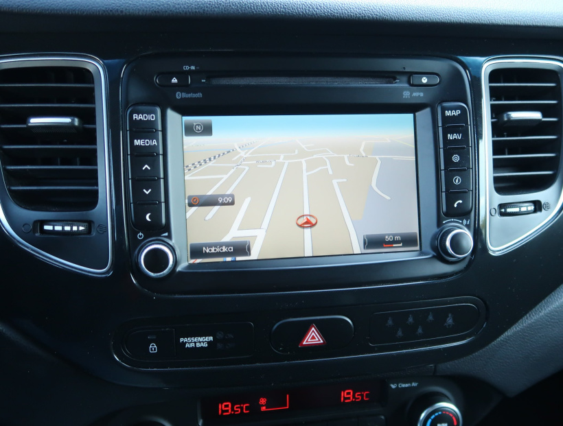 Kia Carens, 2015