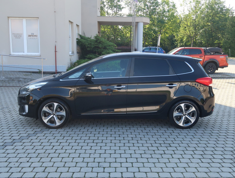 Kia Carens, 2015