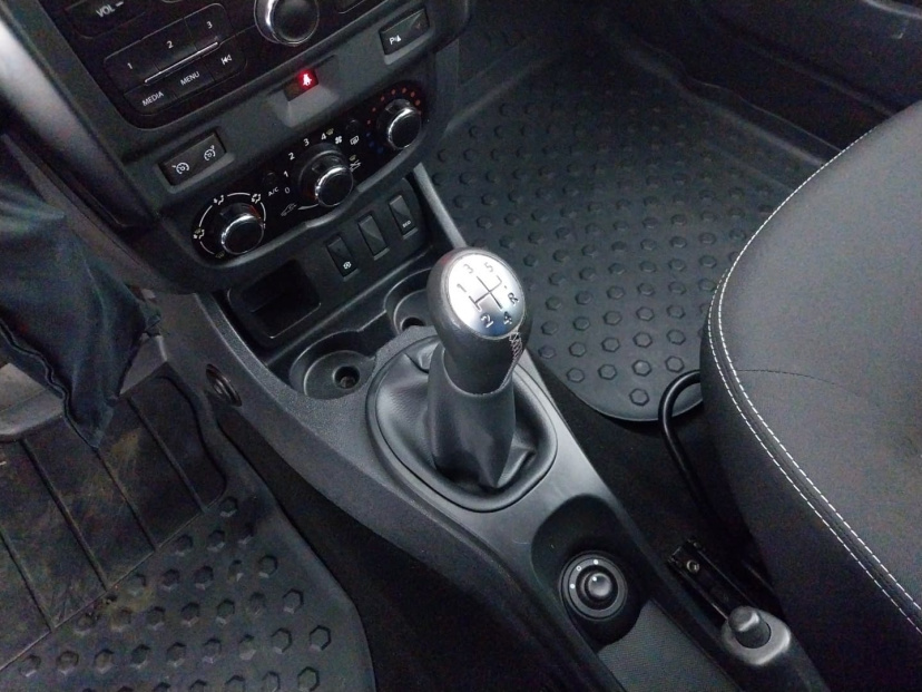 Dacia Duster, 2015