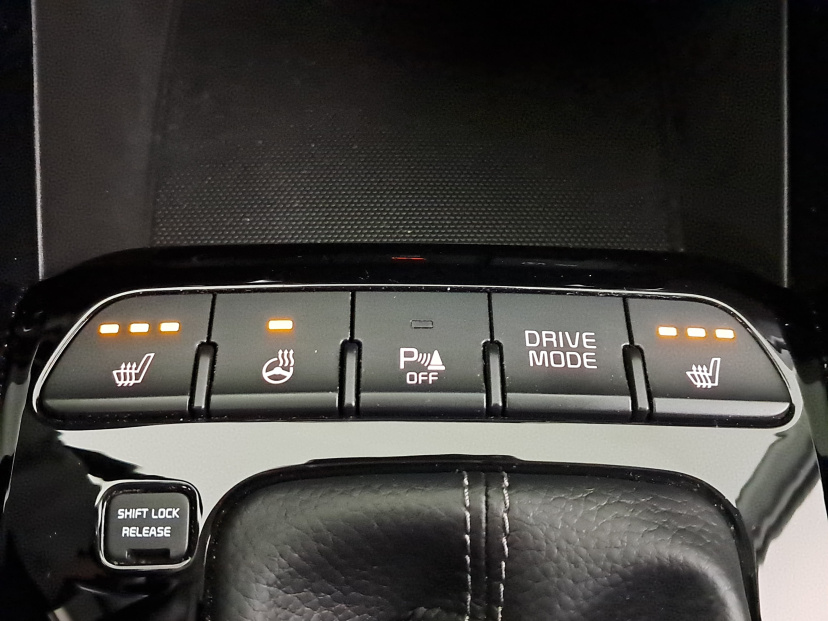 Kia Stonic, 2022