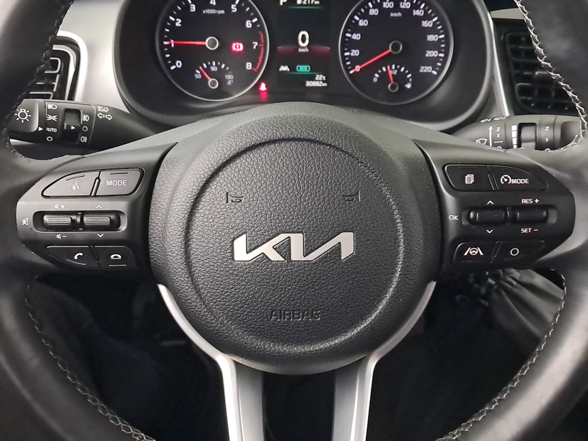 Kia Stonic, 2022