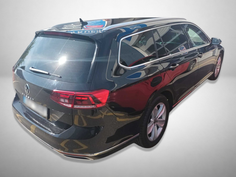 Volkswagen Passat, 2022