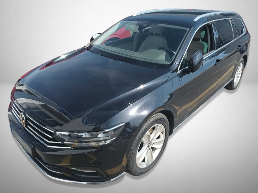 Volkswagen Passat, 2022
