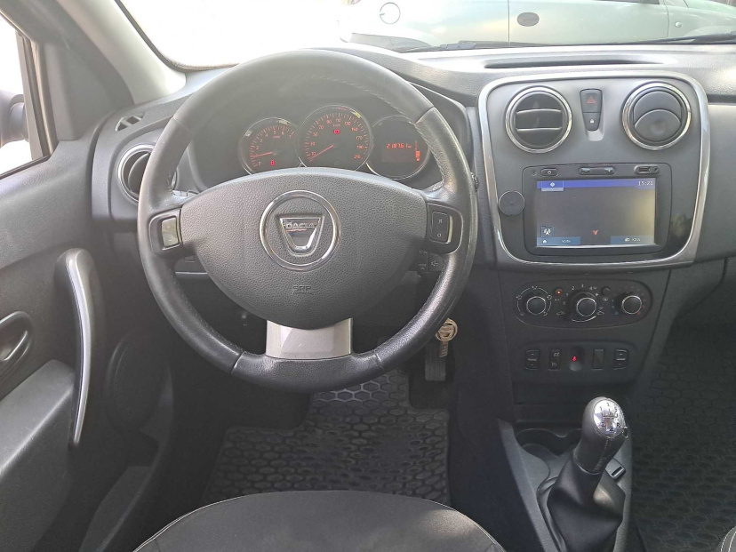 Dacia Sandero, 2015