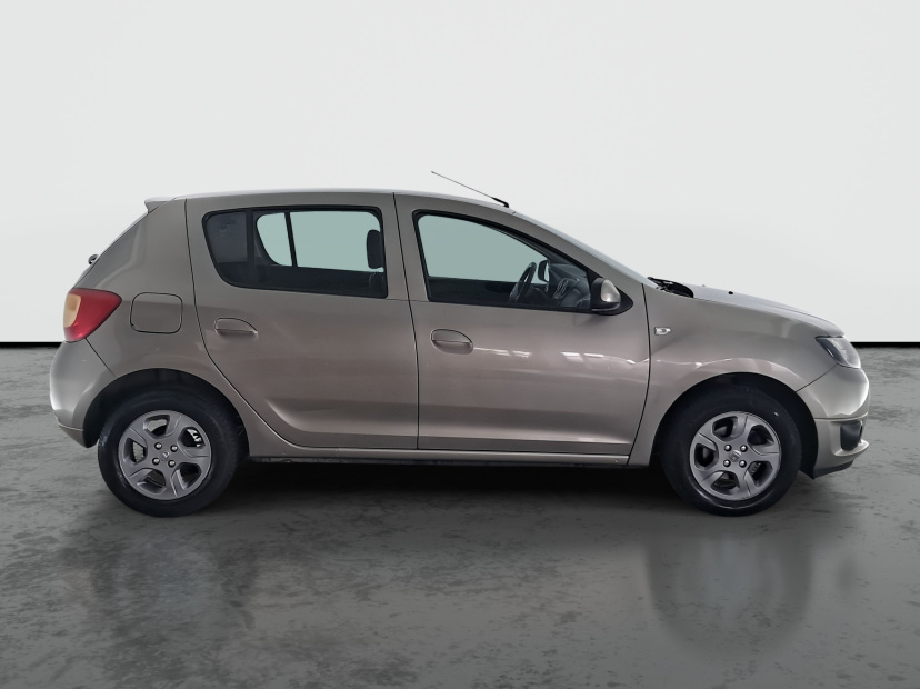 Dacia Sandero, 2015