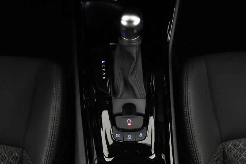 Toyota C-HR, 2023