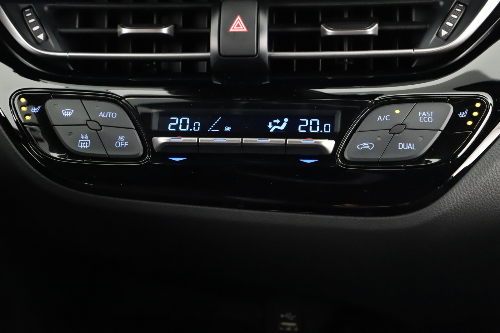 Toyota C-HR - 2023