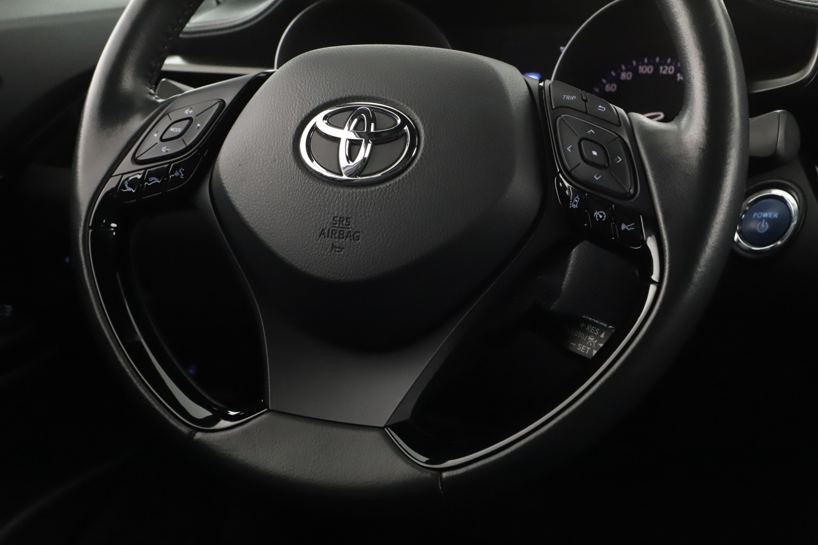 Toyota C-HR - 2023