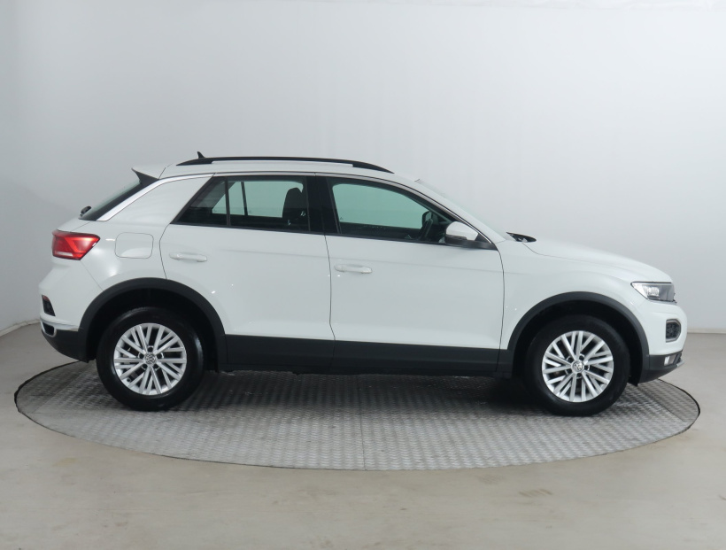 Volkswagen T-Roc, 2020