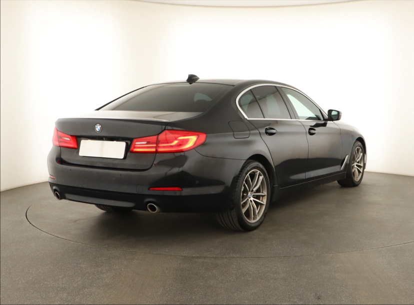 BMW 5, 2020