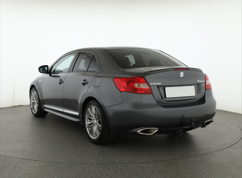 Suzuki Kizashi, 2012