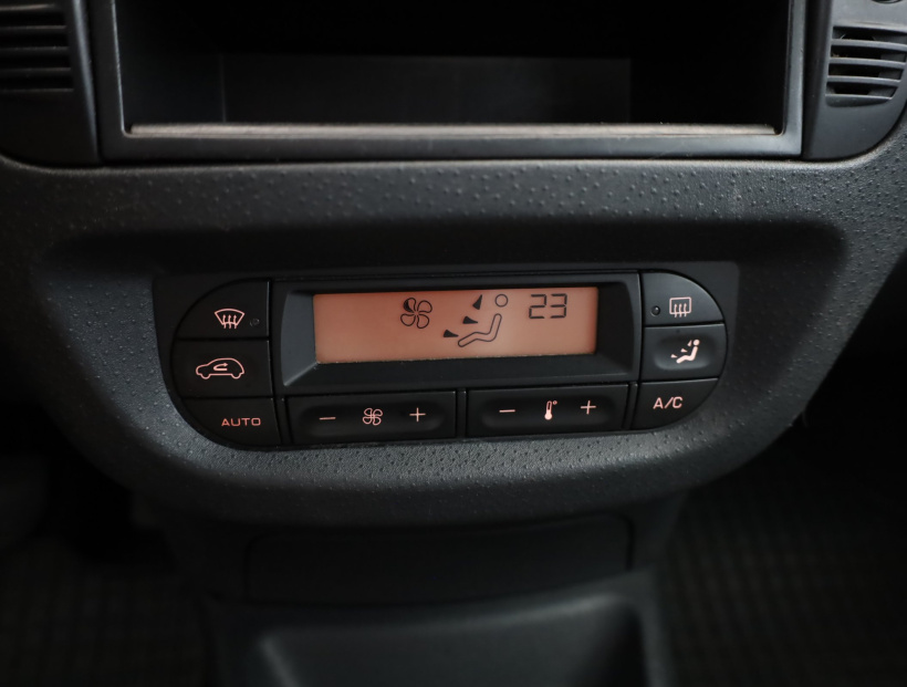 Citroen C3, 2004