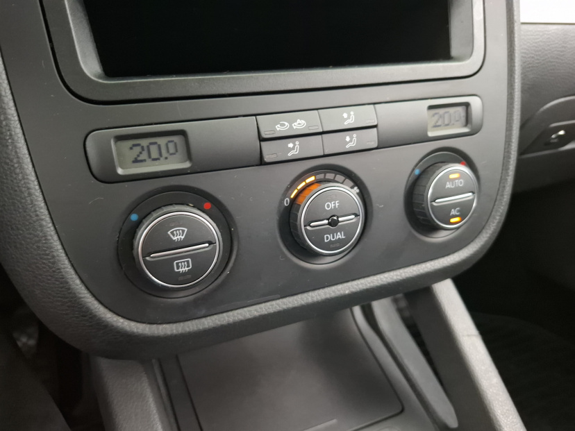 Volkswagen Golf, 2009