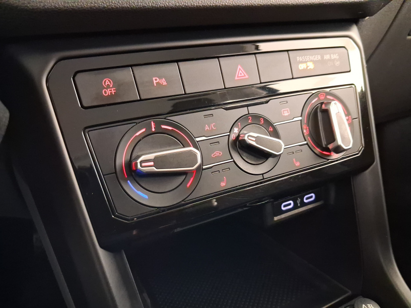 Volkswagen T-Cross, 2021